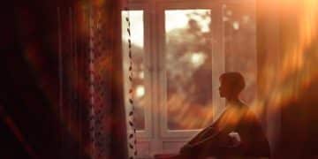 Stress-Free Mornings: Your Guide to a Calm and Focused 2025 - Cover Image
