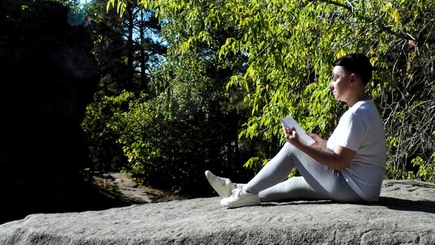 Reclaim Your Zen: 3 Steps to Cut Smartphone Use by 50%